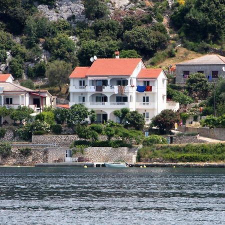 Apartments And Rooms By The Sea Supetarska Draga - Gornja, Rab - 11579 외부 사진