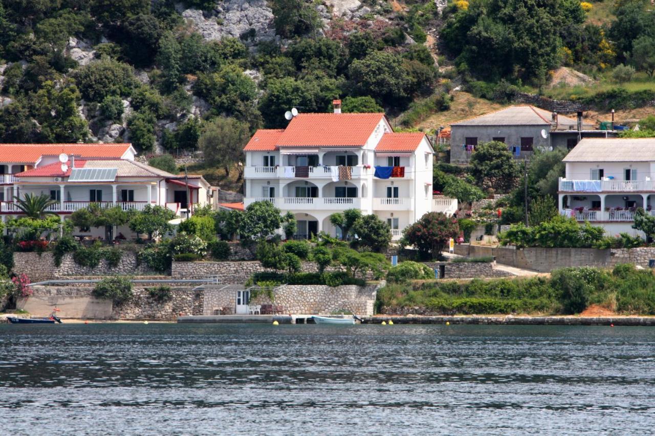 Apartments And Rooms By The Sea Supetarska Draga - Gornja, Rab - 11579 외부 사진