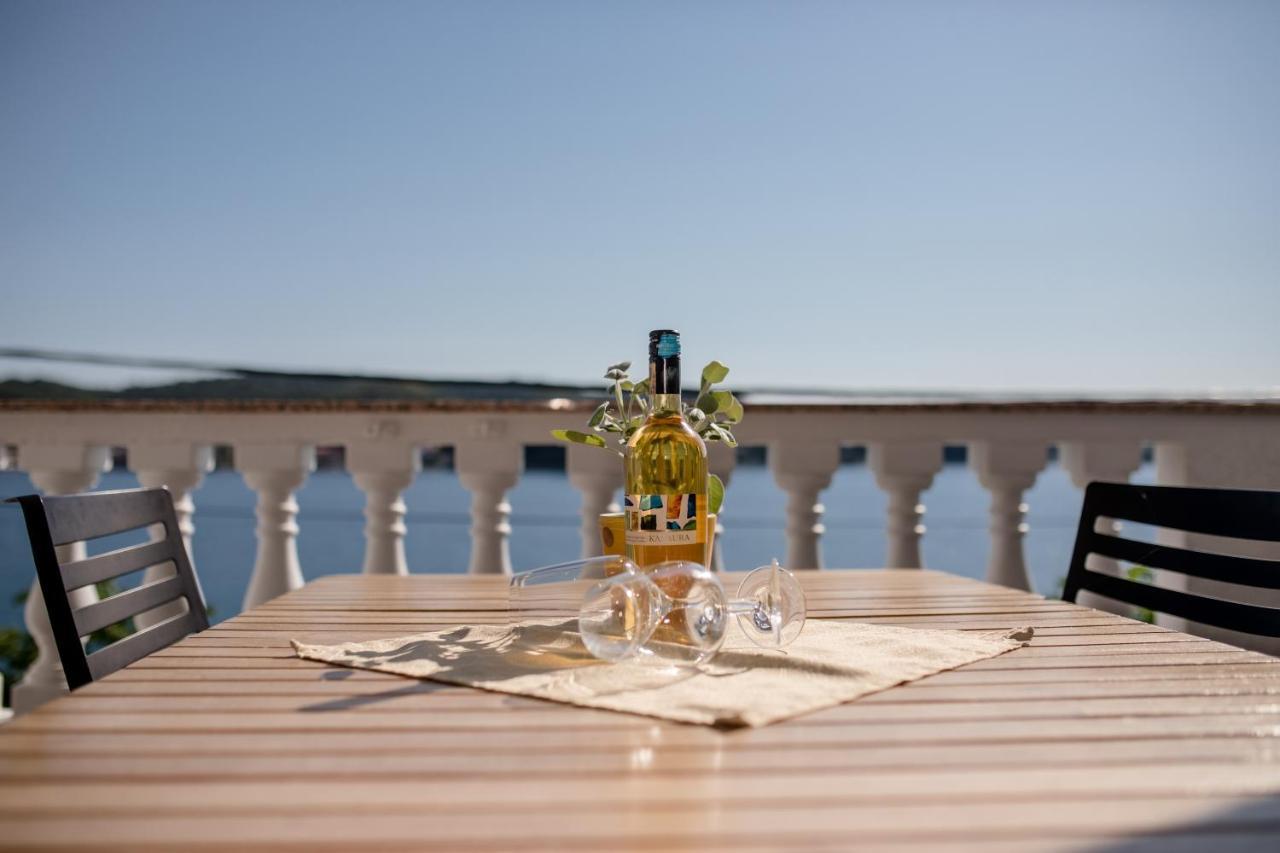 Apartments And Rooms By The Sea Supetarska Draga - Gornja, Rab - 11579 외부 사진