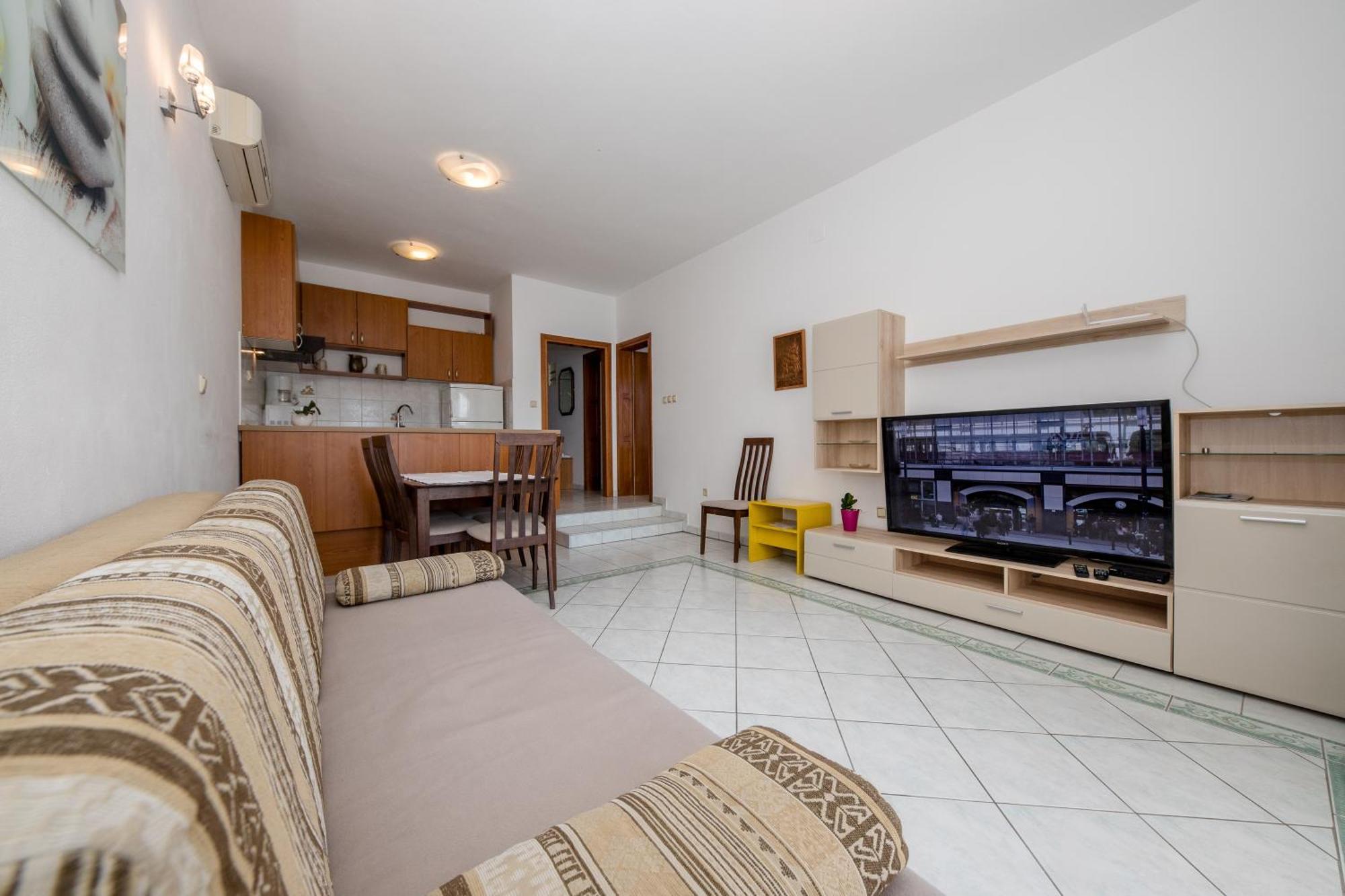 Apartments And Rooms By The Sea Supetarska Draga - Gornja, Rab - 11579 객실 사진